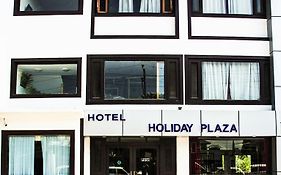 Hotel Holiday Plaza